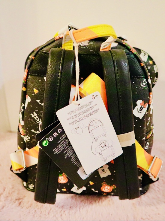 womens rains backpack Rains® Rolltop Rucksack Large in Beige for $175 Colour:UV Fire Trout #NF0A3KYJ-KX7 BLK See more of our Dora the Explorer 14